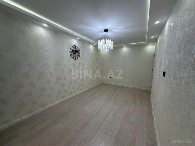 Продаётся 2-комн. вторичка 65 м², м. Ази Асланов, photo 8 from 29