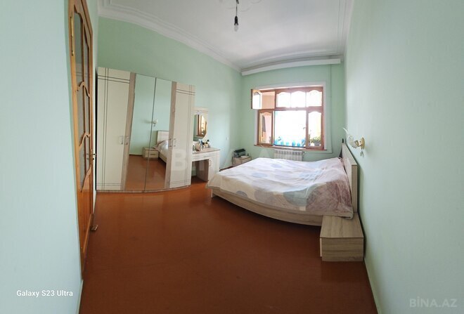 Satılır 5 otaqlı köhnə tikili 100 m², Sahil q., photo 8 from 32