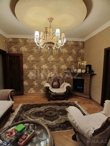 Продаётся 3-комн. вторичка 102 м², м. Ичеришехер, photo 7 from 22