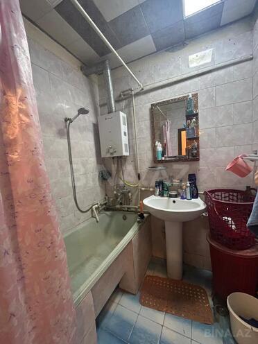 Satılır 4 otaqlı köhnə tikili 100 m², Xalqlar Dostluğu m., photo 8 from 11