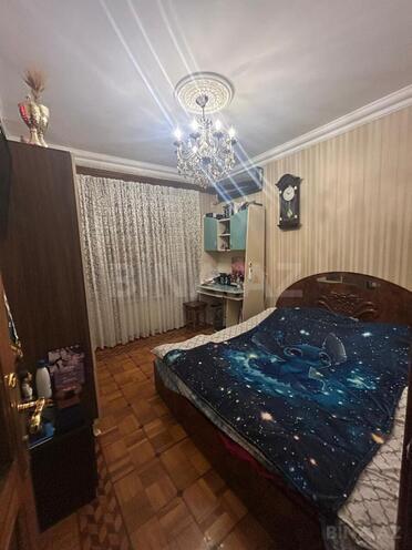 Satılır 4 otaqlı köhnə tikili 100 m², Xalqlar Dostluğu m., photo 9 from 11