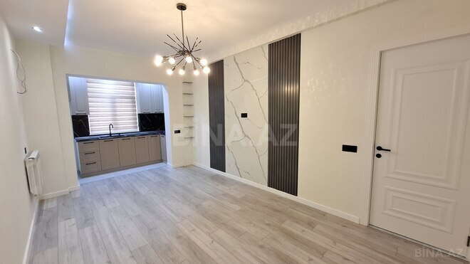 Продается 2-комн. вторичка 55 м², м. Азадлыг проспекти, photo 1 from 24