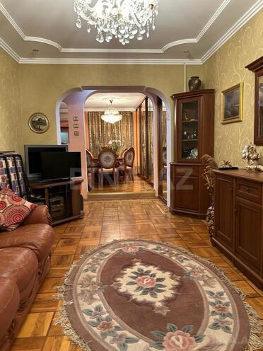 Satılır 3 otaqlı köhnə tikili 95 m², Azadlıq Prospekti m., photo 7 from 23