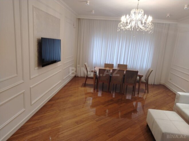 Продаётся 3-комн. новостройка 150 м², м. Элмляр Академиясы, photo 3 from 14