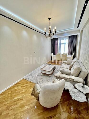 Продаётся 2-комн. новостройка 65 м², м. Иншаатчылар, photo 4 from 12