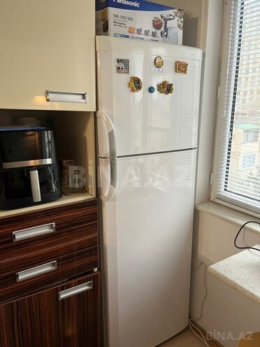 Satılır 2 otaqlı köhnə tikili 40 m², İnşaatçılar m., photo 13 from 21