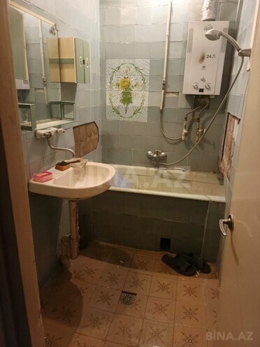 Satılır 2 otaqlı köhnə tikili 65 m², Azadlıq Prospekti m., photo 15 from 18