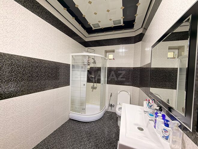 Satılır 5 otaqlı həyət evi/bağ evi 300 m², Novxanı q., photo 29 from 32