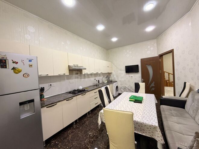 Satılır 5 otaqlı həyət evi/bağ evi 300 m², Novxanı q., photo 13 from 32