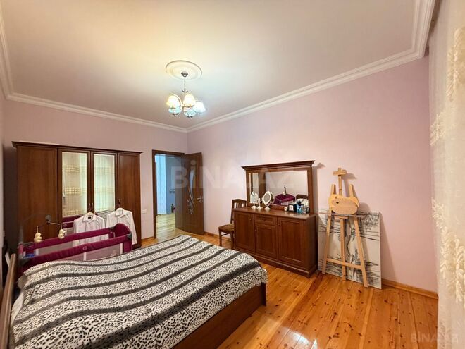 Satılır 5 otaqlı həyət evi/bağ evi 300 m², Novxanı q., photo 17 from 32