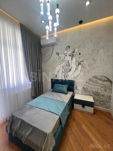 Продаётся 4-комн. новостройка 145 м², м. 8 ноября, photo 11 from 28