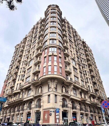 Продаётся 4-комн. новостройка 200 м², м. Ичеришехер, photo 1 from 26