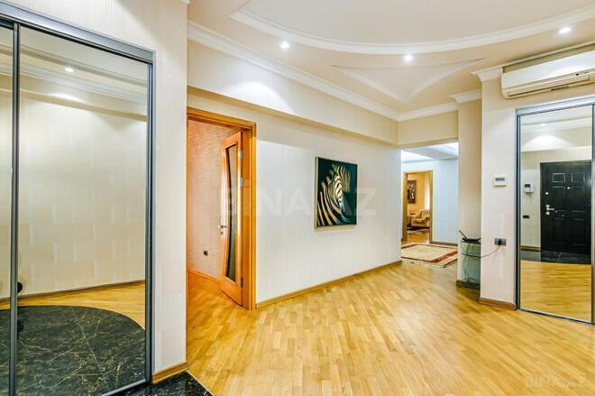 Продаётся 4-комн. новостройка 200 м², м. Ичеришехер, photo 18 from 26