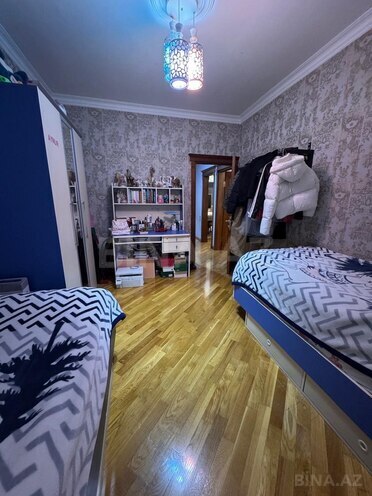 Satılır 4 otaqlı köhnə tikili 105 m², 20 Yanvar m., photo 9 from 12