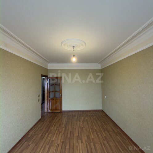 Satılır 3 otaqlı köhnə tikili 72 m², Köhnə Günəşli q., photo 9 from 19