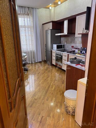 İcarəyə verilir 3 otaqlı yeni tikili 150 m², Sahil m., photo 24 from 30