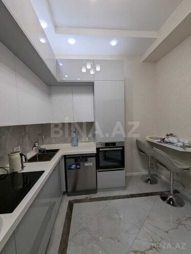 Сдаётся 2-комн. новостройка 75 м², м. Ичеришехер, photo 9 from 10