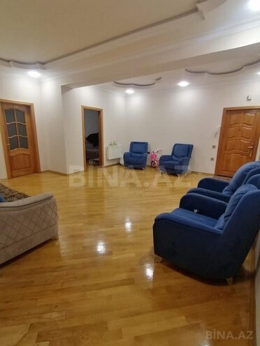 Satılır 3 otaqlı yeni tikili 131 m², İnşaatçılar m., photo 3 from 14