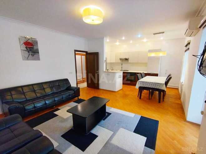 Продаётся 3-комн. вторичка 80 м², м. Сахил, photo 1 from 14