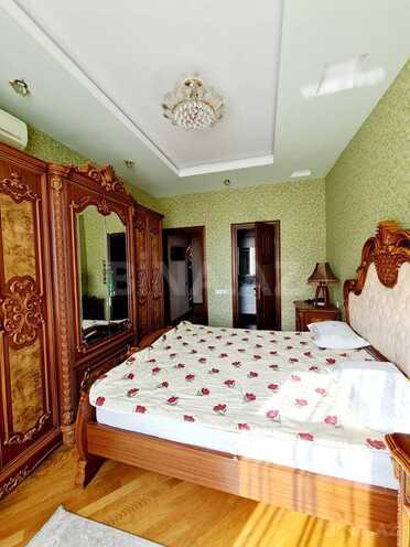 Сдаётся 3-комн. новостройка 140 м², м. Низами, photo 6 from 20