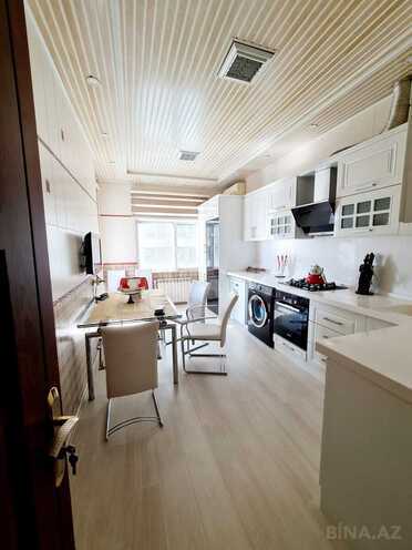 Сдаётся 3-комн. новостройка 140 м², м. Низами, photo 11 from 20