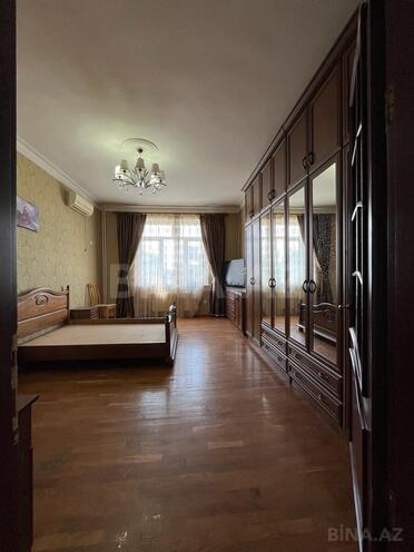 Satılır 6 otaqlı köhnə tikili 190 m², Elmlər Akademiyası m., photo 27 from 29