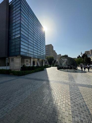 Satılır 6 otaqlı köhnə tikili 190 m², Elmlər Akademiyası m., photo 4 from 29