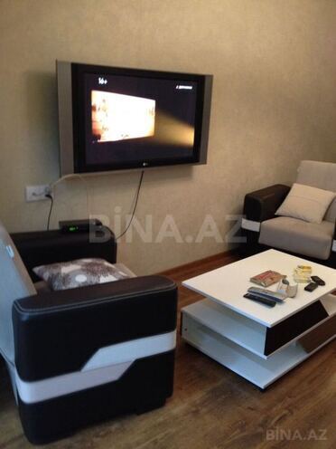 Сдаётся 3-комн. вторичка 60 м², м. Ичеришехер, photo 5 from 27