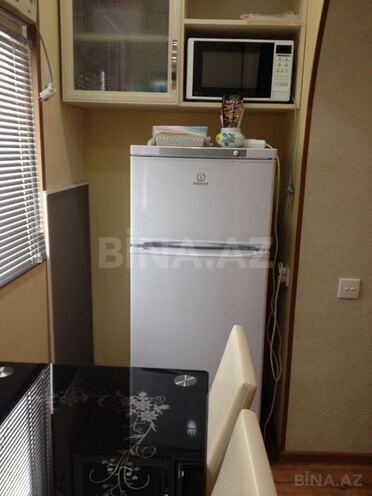 Сдаётся 3-комн. вторичка 60 м², м. Ичеришехер, photo 16 from 27