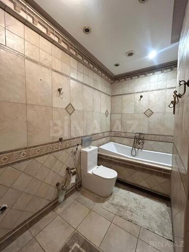 Продаётся 4-комн. новостройка 186 м², м. Низами, photo 13 from 17