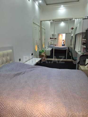 Satılır 4 otaqlı köhnə tikili 120 m², Sahil m., photo 10 from 24