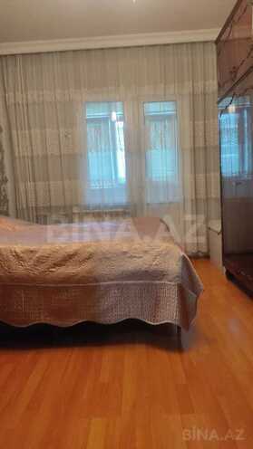 Продаётся 2-комн. вторичка 70 м², м. 8 ноября, photo 8 from 19