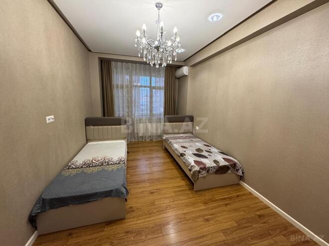 Сдаётся 3-комн. новостройка 145 м², м. 28 мая, photo 9 from 27