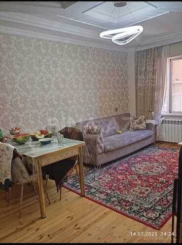 Продаётся 2-комн. вторичка 40 м², пос. Ени Гюнешли, photo 1 from 14