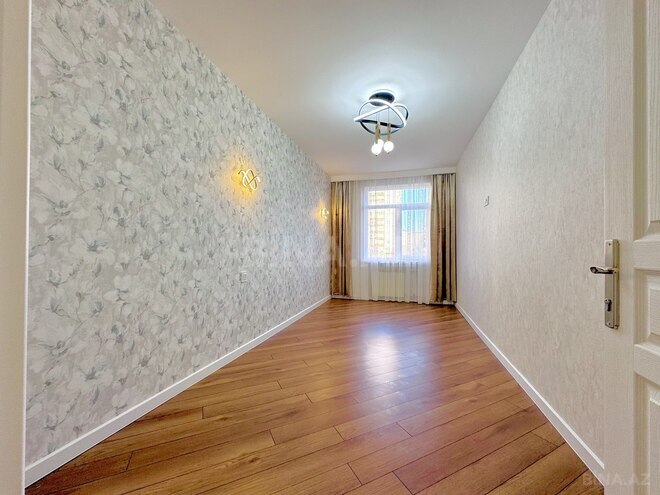 Продаётся 2-комн. вторичка 50 м², м. Нефтчиляр, photo 5 from 20