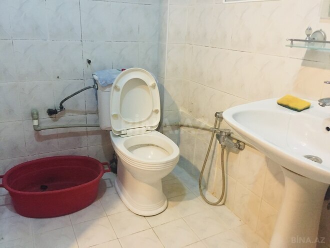 Продаётся 4-комн. вторичка 92 м², м. Ичеришехер, photo 14 from 16