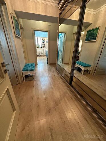Продаётся 2-комн. вторичка 75 м², м. Азадлыг проспекти, photo 10 from 16