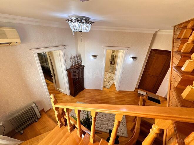 Satılır 4 otaqlı həyət evi/bağ evi 360 m², Köhnə Günəşli q., photo 19 from 25