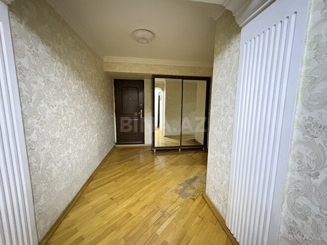 Satılır 3 otaqlı köhnə tikili 140 m², Nərimanov r., photo 18 from 20