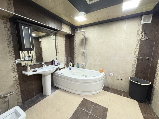 Satılır 3 otaqlı köhnə tikili 140 m², Nərimanov r., photo 17 from 20