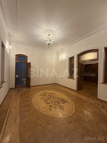 Satılır 6 otaqlı həyət evi/bağ evi 450 m², Elmlər Akademiyası m., photo 12 from 27