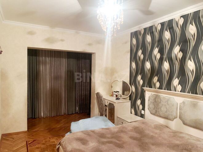 Satılır 4 otaqlı köhnə tikili 110 m², Memar Əcəmi m., photo 4 from 21