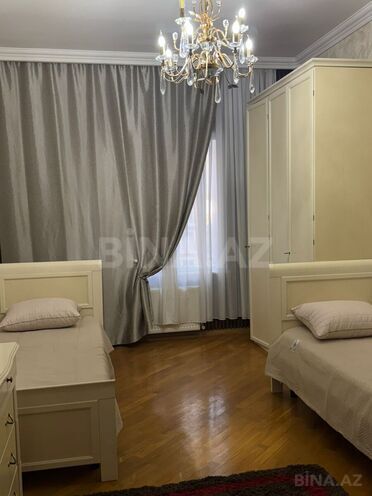 İcarəyə verilir 3 otaqlı yeni tikili 137 m², 28 May m., photo 15 from 18