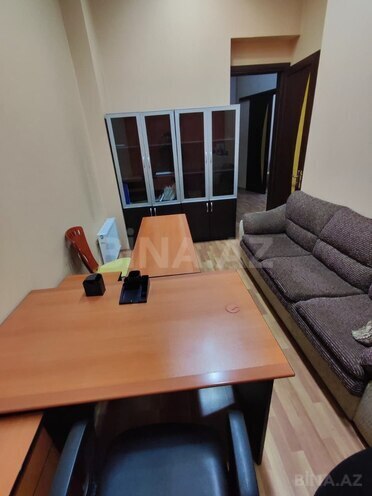 İcarəyə verilir 2 otaqlı ofis 75 m², İnşaatçılar m., photo 7 from 22
