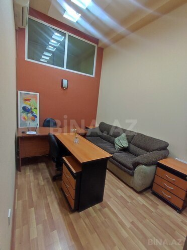 İcarəyə verilir 2 otaqlı ofis 75 m², İnşaatçılar m., photo 8 from 22