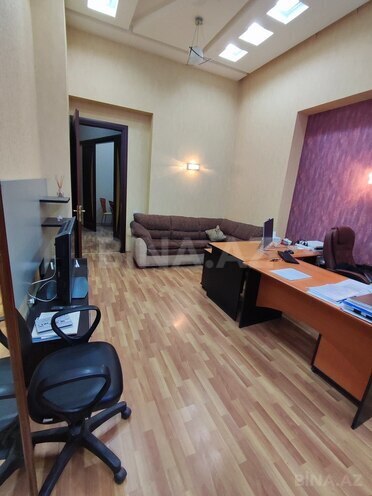 İcarəyə verilir 2 otaqlı ofis 75 m², İnşaatçılar m., photo 3 from 22