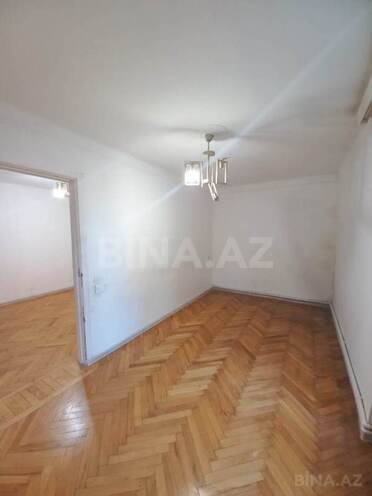 Продаётся 2-комн. вторичка 48 м², м. Элмляр Академиясы, photo 6 from 12