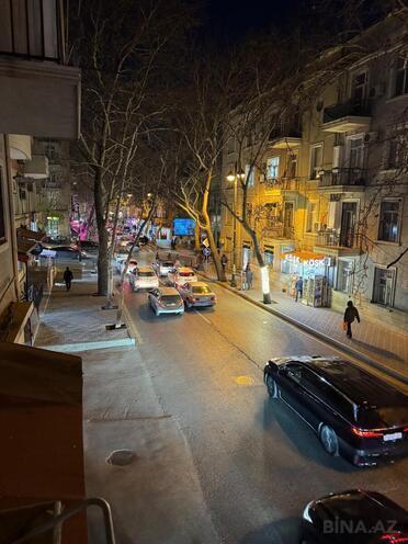 İcarəyə verilir 3 otaqlı köhnə tikili 100 m², 28 May m., photo 11 from 13
