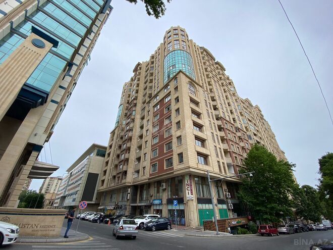 Продаётся 5-комн. новостройка 316 м², м. Низами, photo 1 from 22