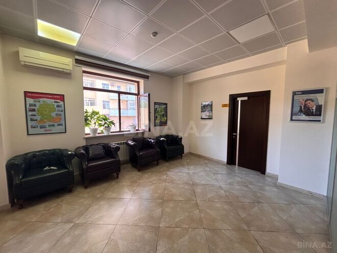 Сдаётся 9-комн. офис 330 м², м. Элмляр Академиясы, photo 13 from 22